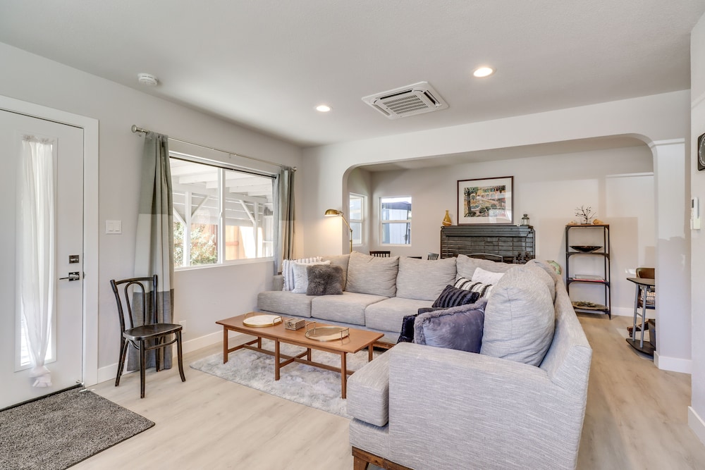 Reno Vacations - Midtown Reno Vacation Rental w/ Fenced-in Yard! - Property Image 14