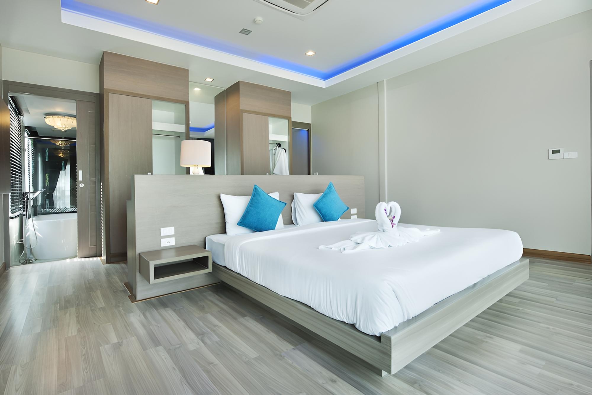 Ratana Apart-Hotel at Kamala