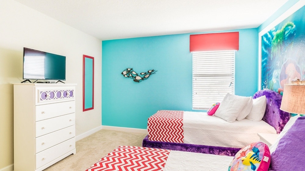 Championsgate Resort 8 Bedroom Private Pool Home with Game Room 8 Home