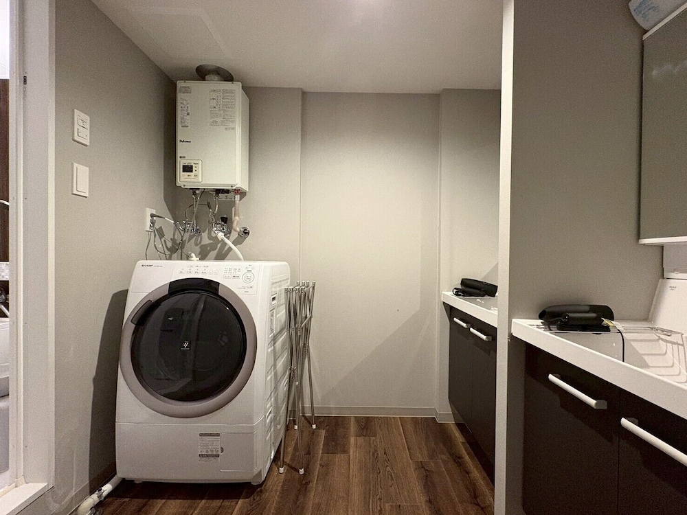GRACE 406