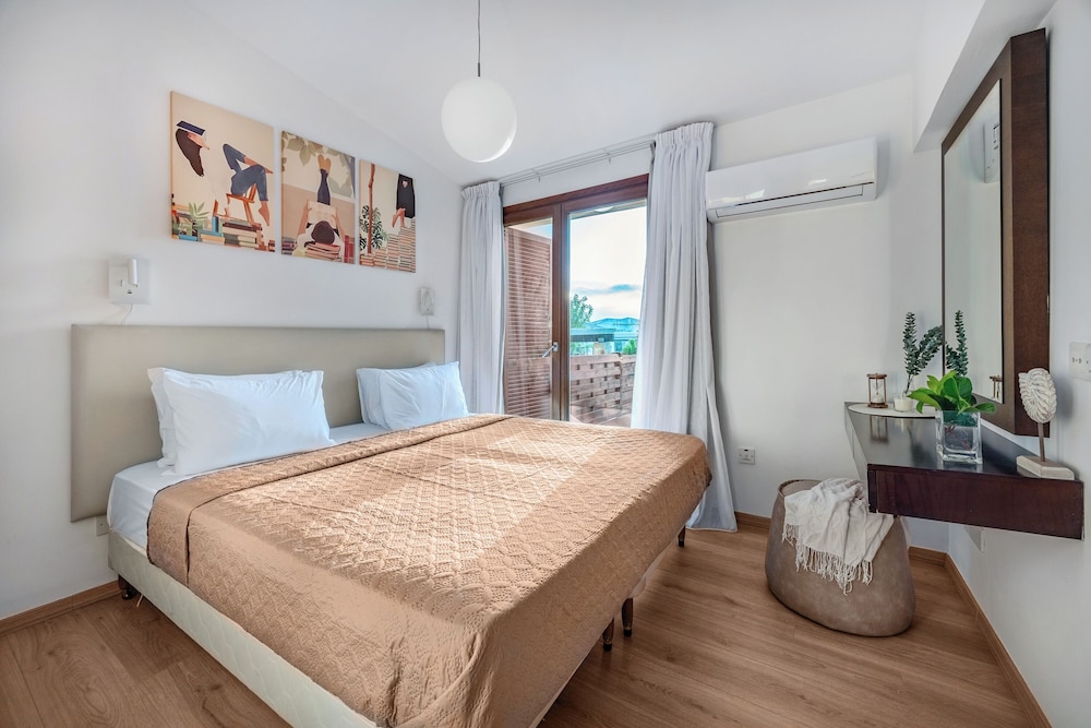 Hg06 Adjacent to Aphrodite Hills- Private Pool