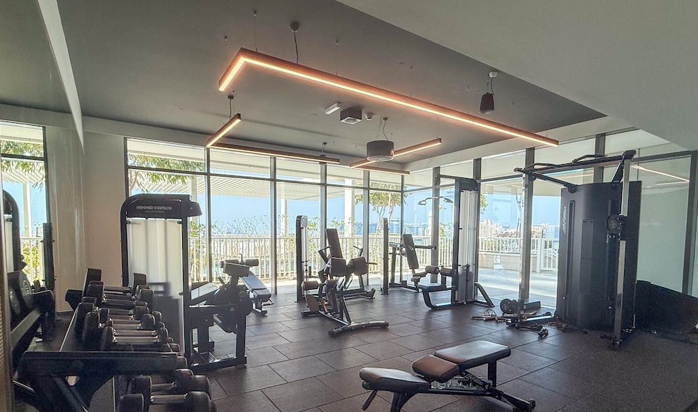 LUX The Beach Vista Dubai Eye View Suite