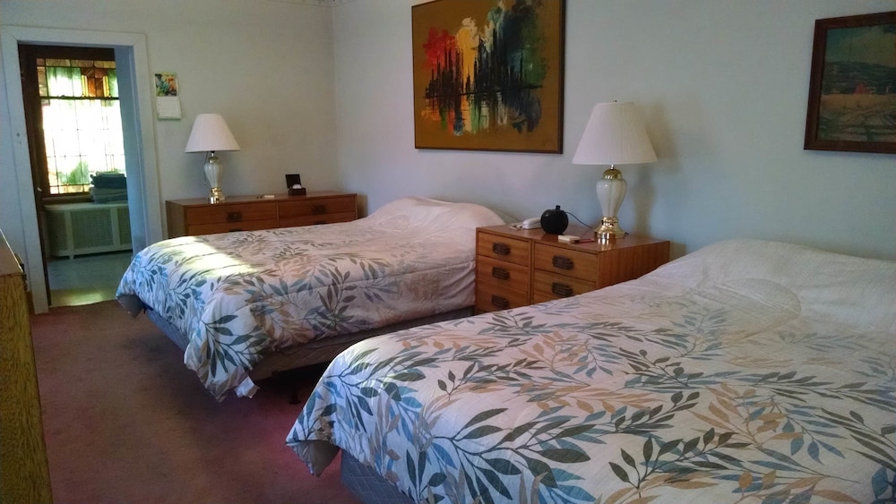 Fish & Loaves B&B