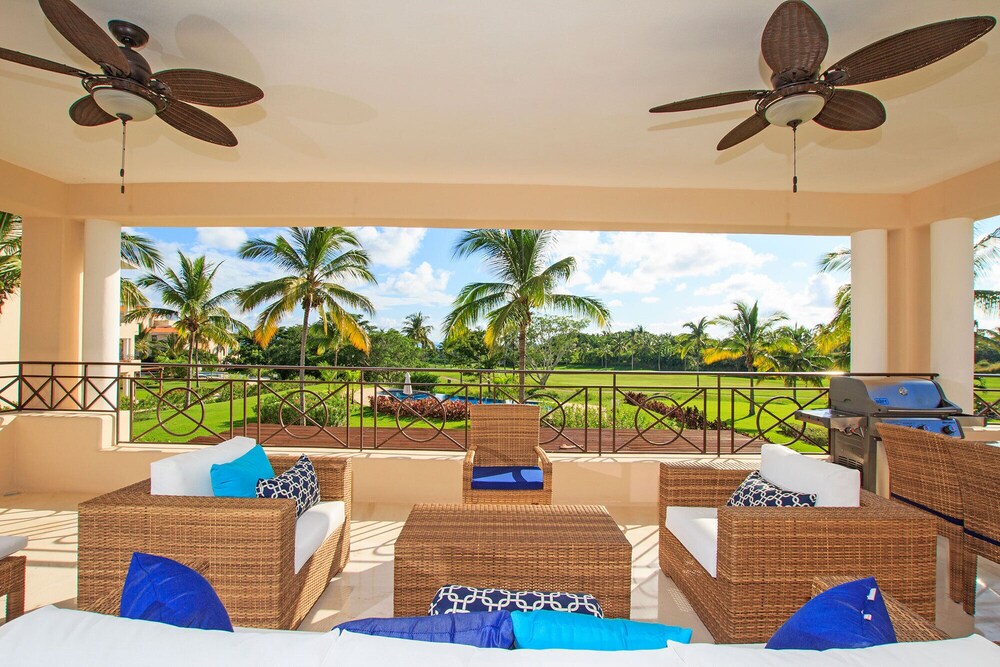 Premium Four Bedroom Condo - Property Image 6