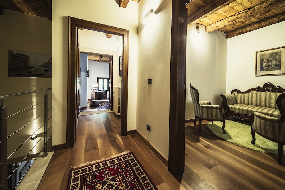 Relais Villa Gozzi B&B