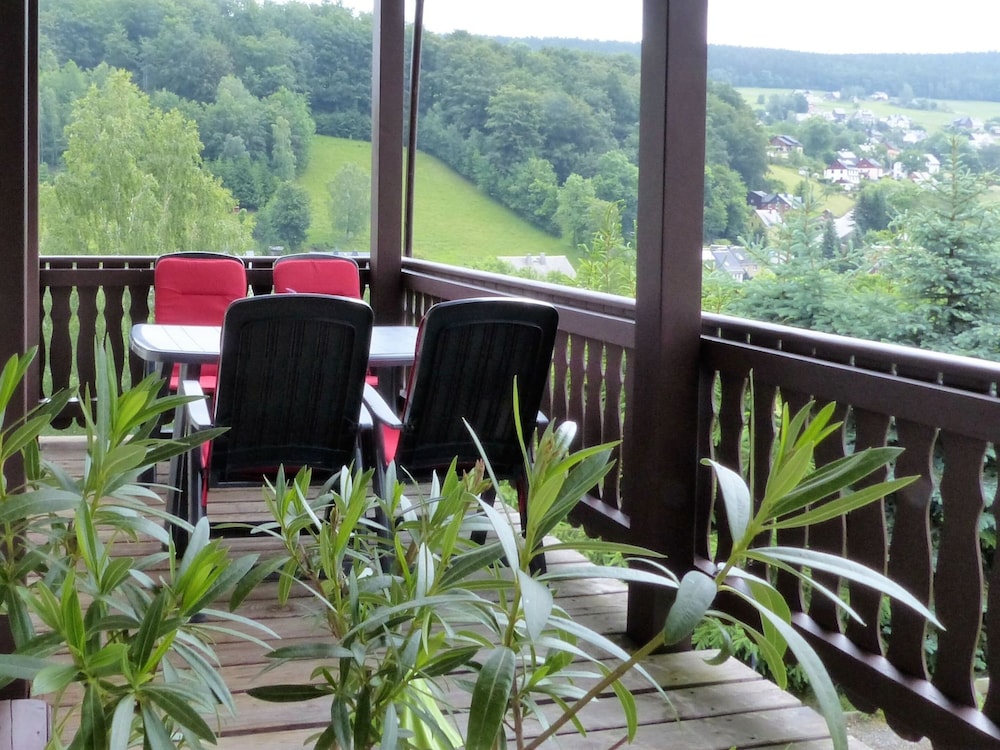 Cozy Ski Base With Garden view 3