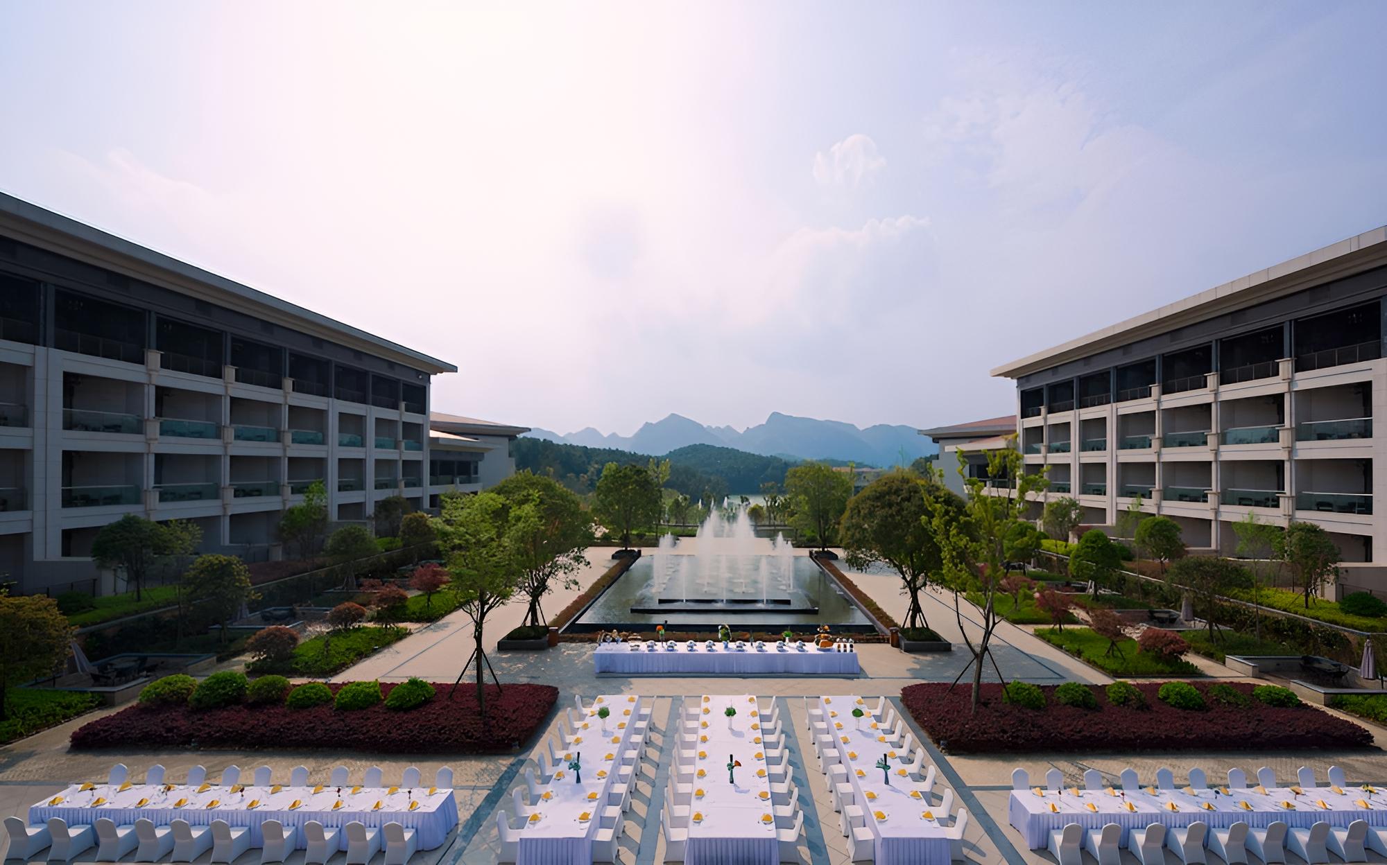 New Century Hotel Guian Guizhou