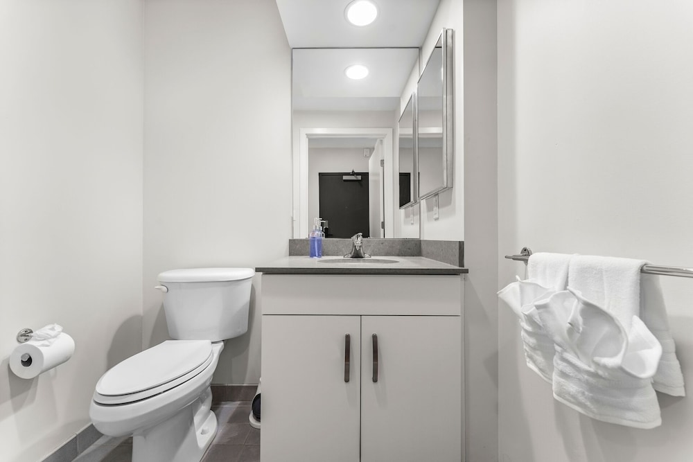 Furnished Apartment near BMC