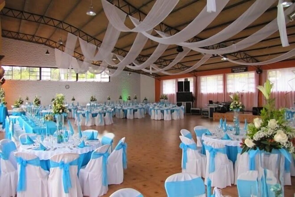 Hosteria El Surillal
