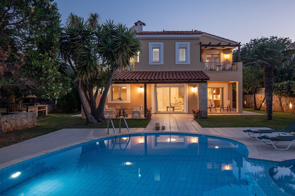 Gerani Villas
