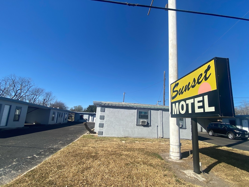 Sunset Motel