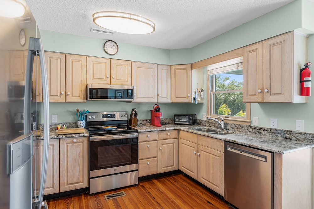 Lachicotte Vacation Rentals