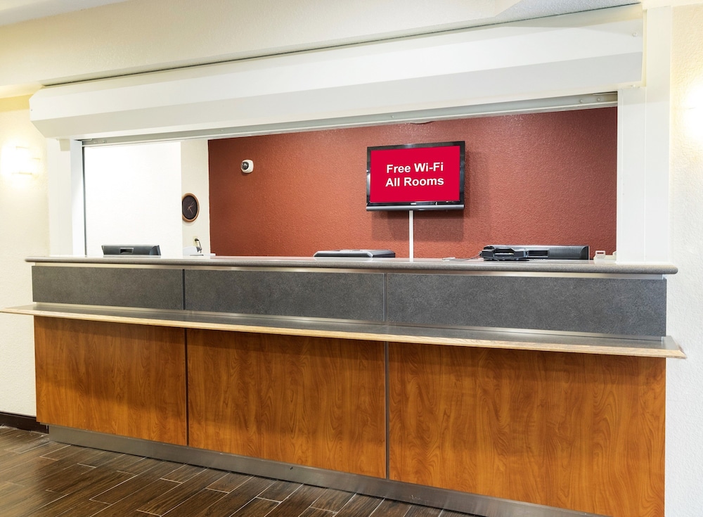 Columbus Vacations - Red Roof Inn Columbus West - Hilliard - Property Image 21