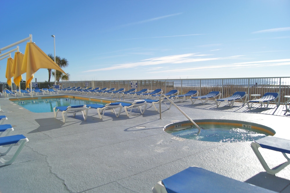 Seaside Resort 1003 3 Bedroom Condo by RedAwning