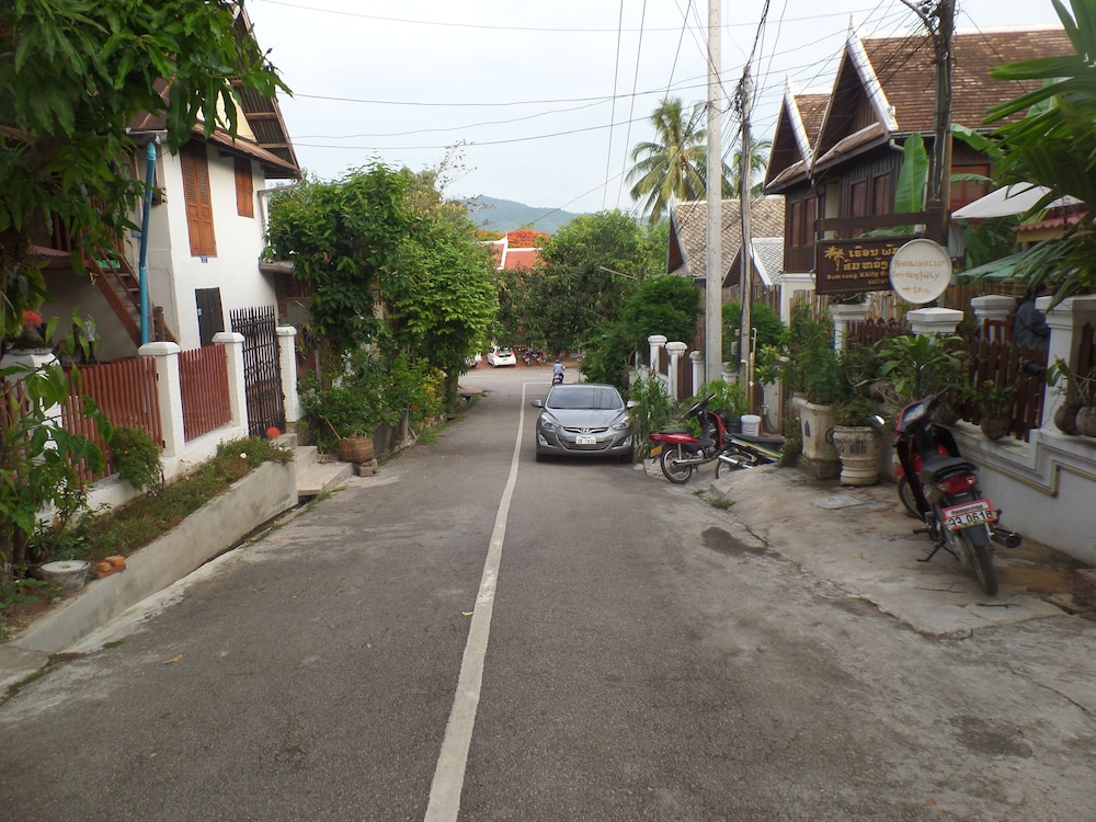 Peninsula Villas
