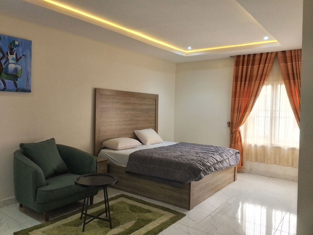 Favour home view 4