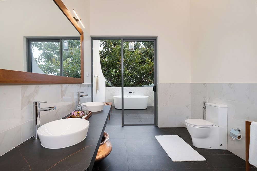 Heavensa Villas and Suites by The Clarks