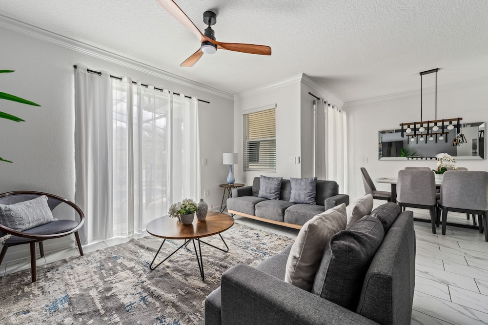 2605 Storey Lake Orlando Disney