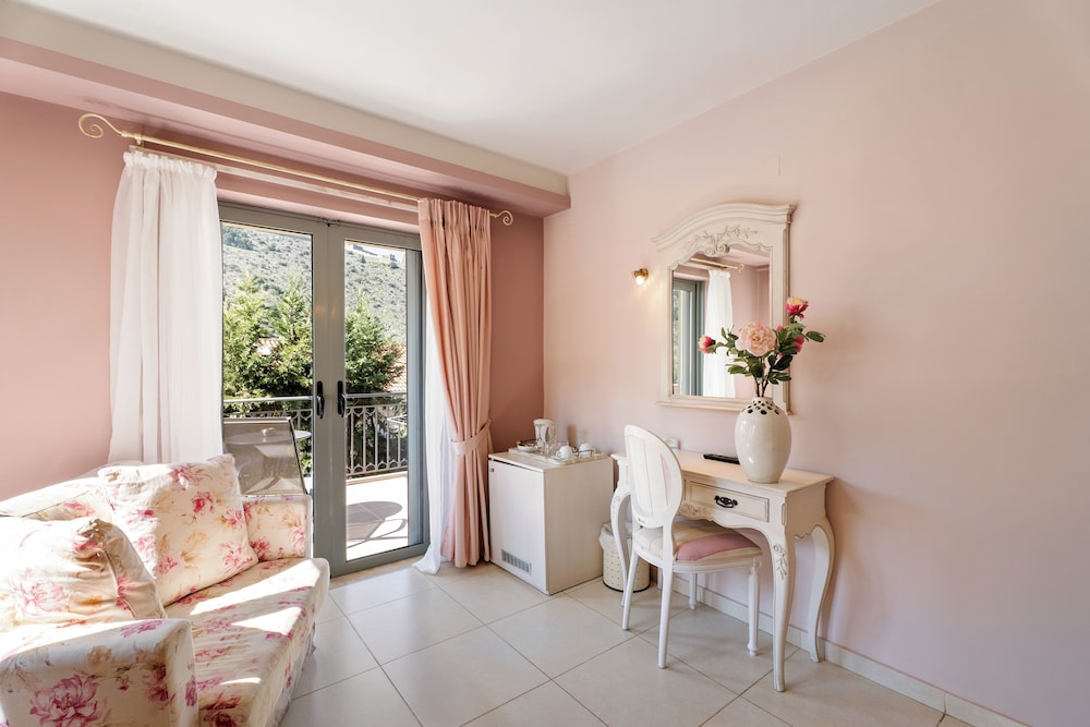 Aerinon Guesthouse