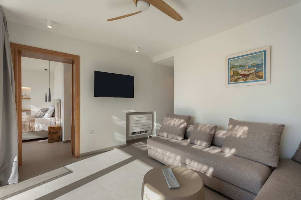 AVERA VILLAS