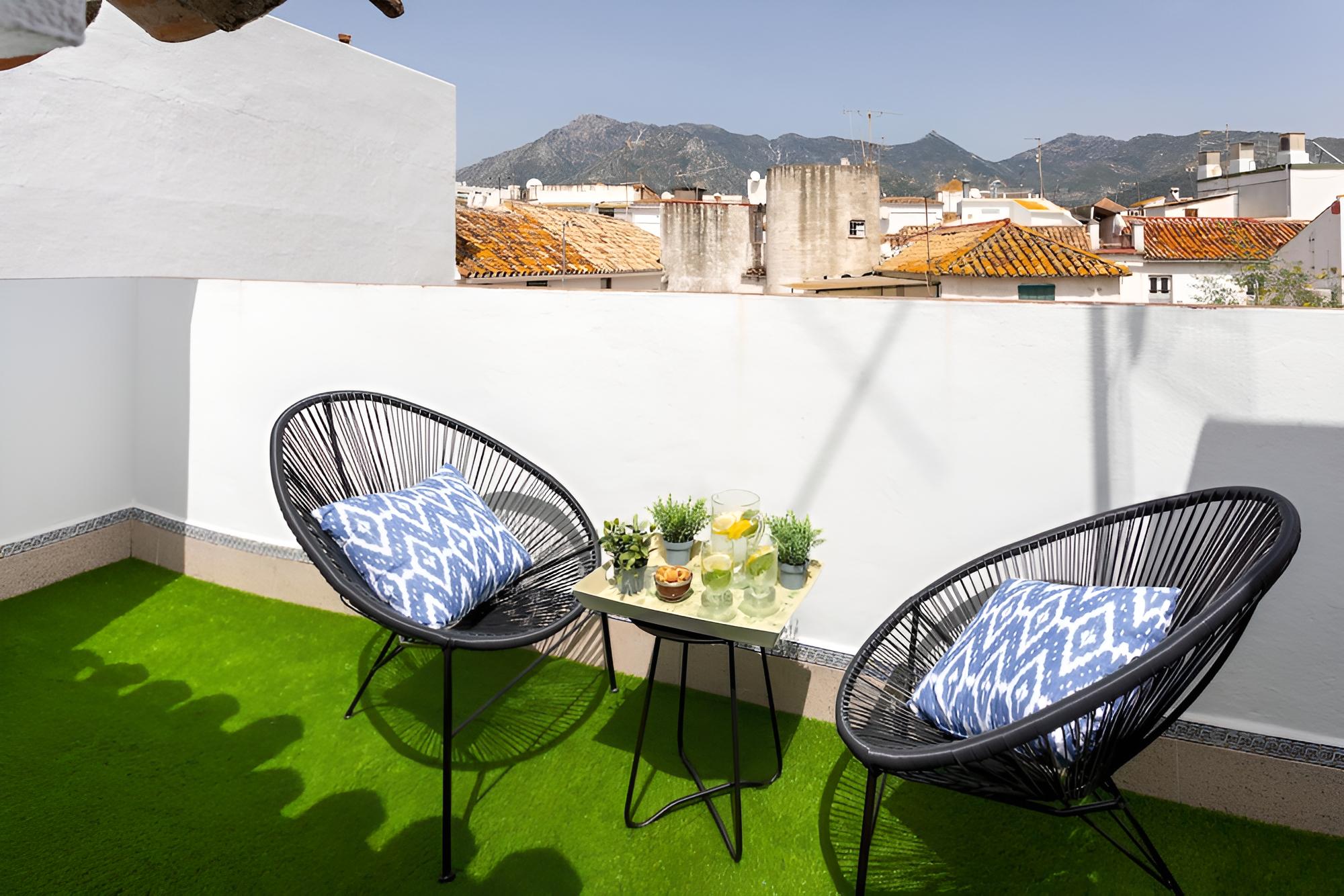 Wonderful 4 Bd House Prime Location in the old Town. Tetuán Marbella view 3