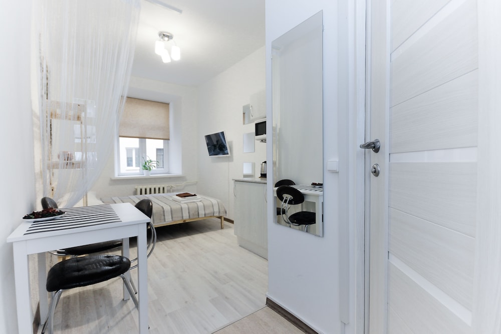 Studio apartment on 12 Liniya