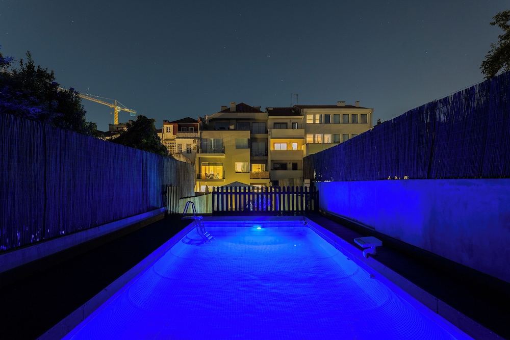 Pool Paradise Apartment C