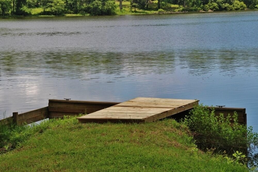 Frankston Home W/deck Fishing on Lake Palestine! - Property Image 3