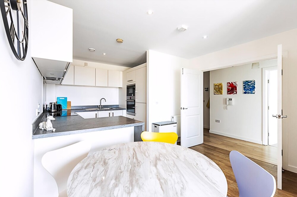 Stepney Green City Apartment