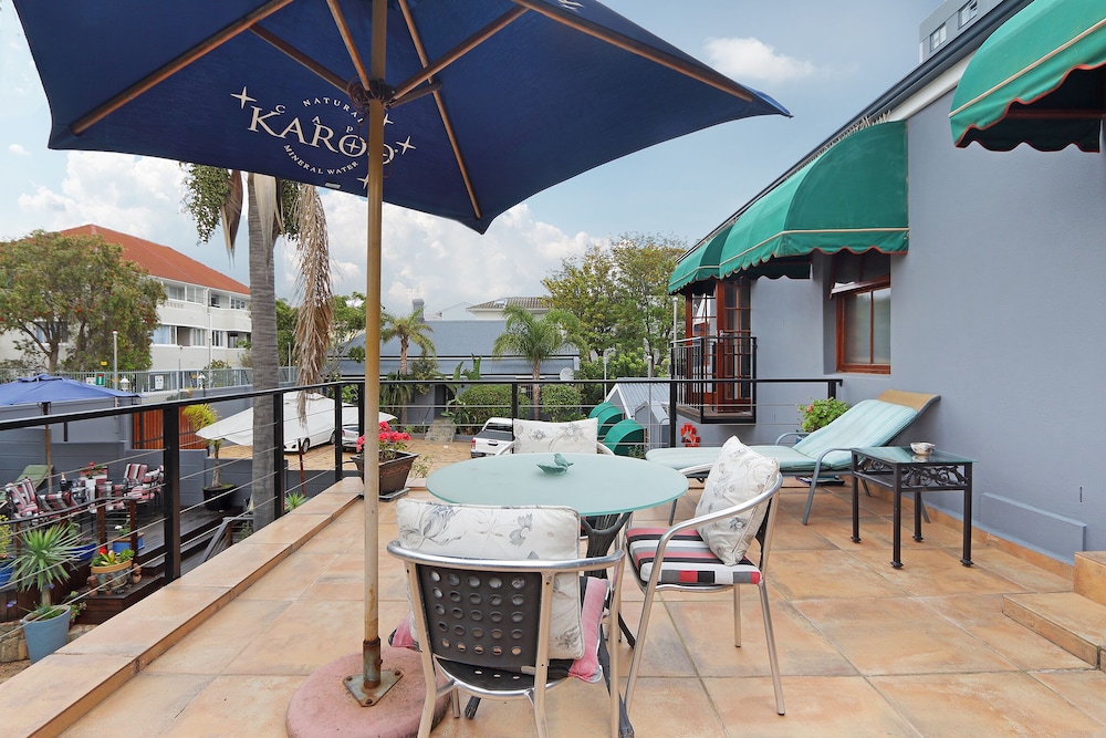 40 Winks Guest House Green Point Cape Town