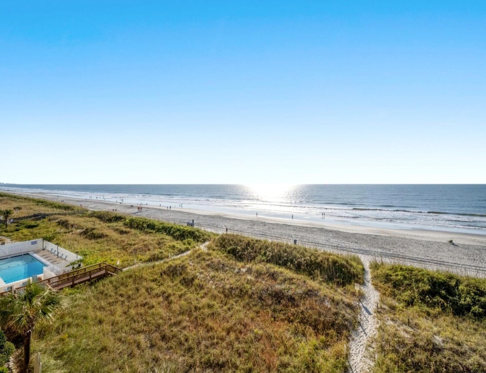 Apartment in Nieuwpoort With Coastal Views