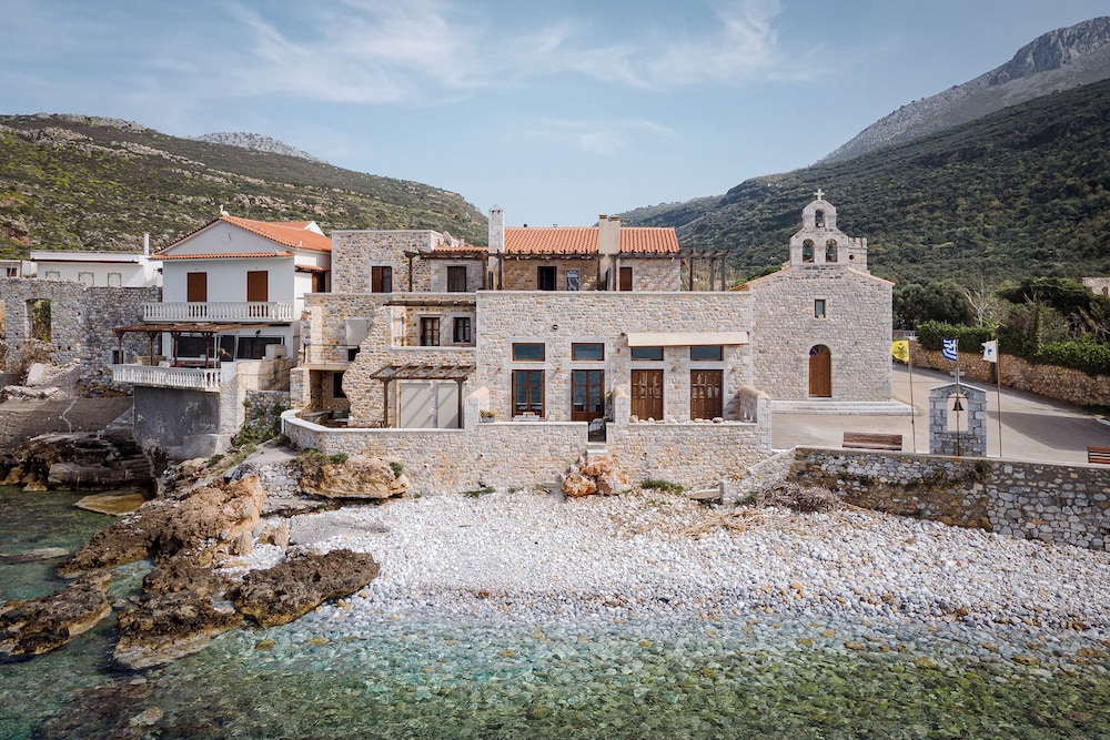 Aura Seafront Villa