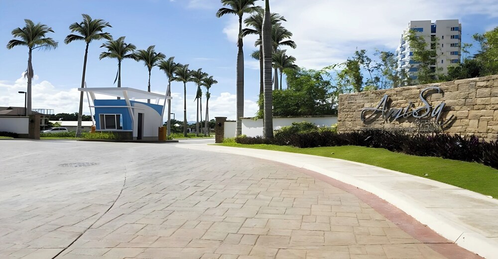 Amisa Private Residences Tower C