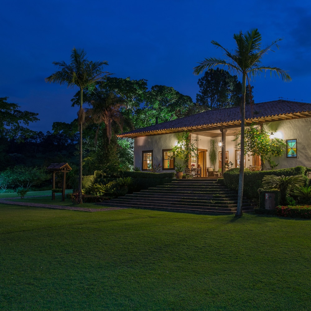 Hotel Fazenda Capoava
