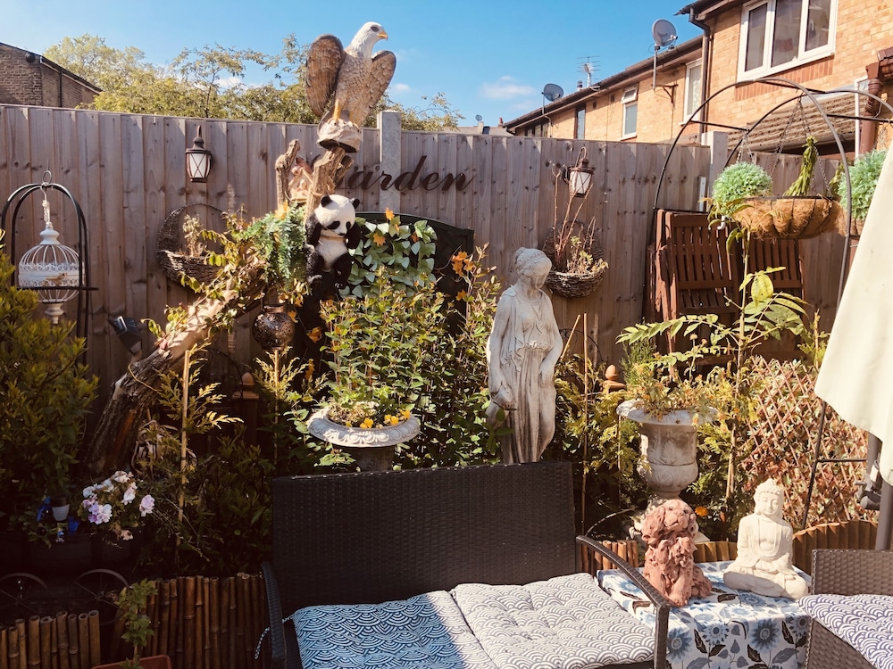 outdoor bbq area