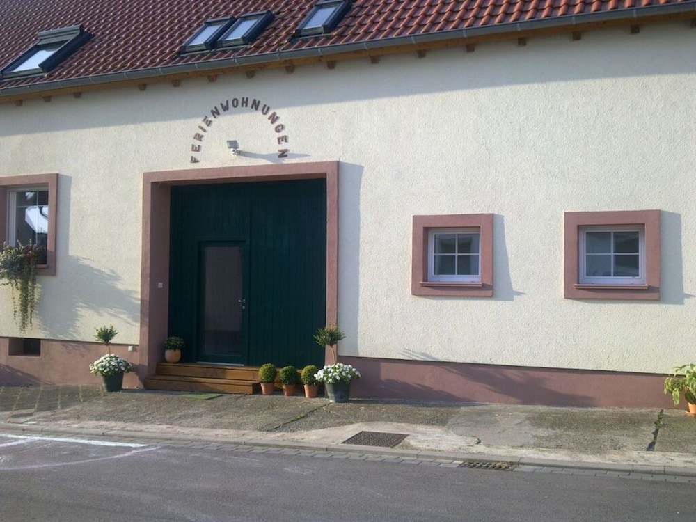 Charming Apartment in Mandelbachtal