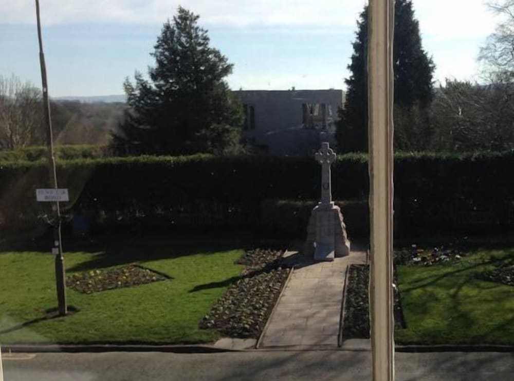 Chapel Cross Guest House