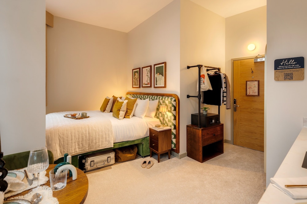 Tower Bridge Road Your Apartment