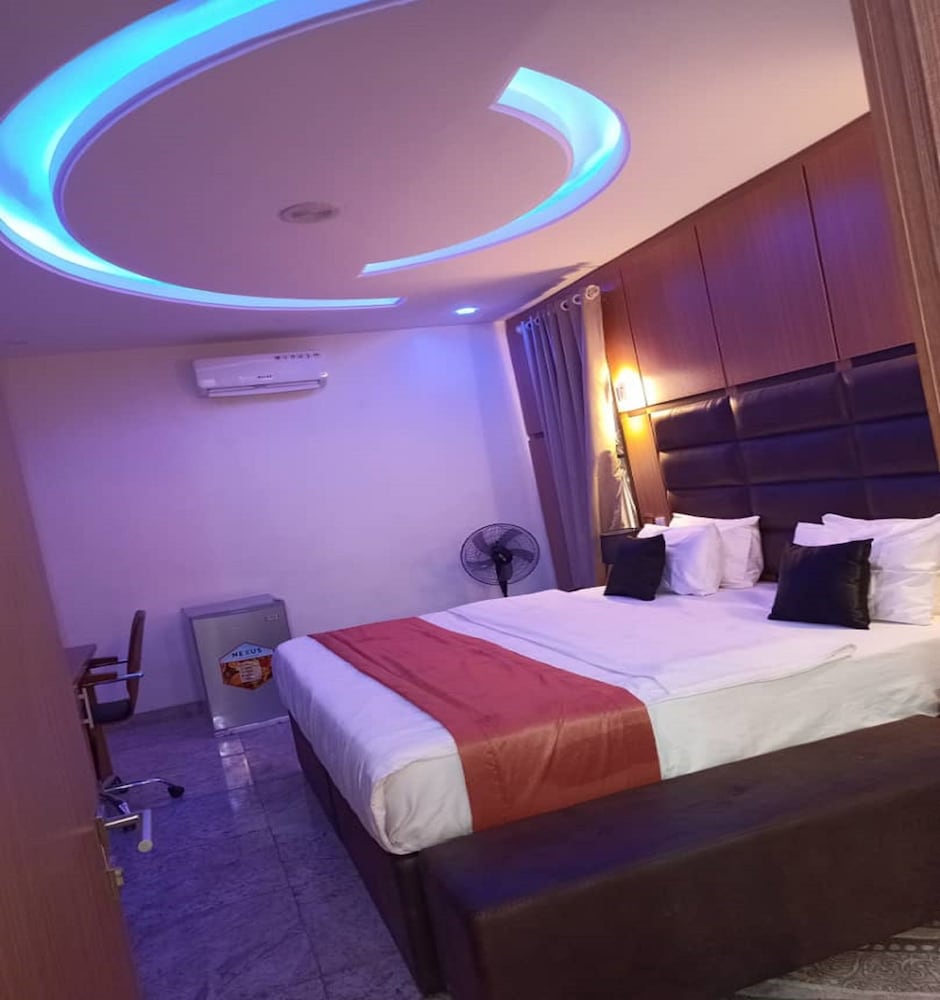 Nduson Crown Apartment view 5
