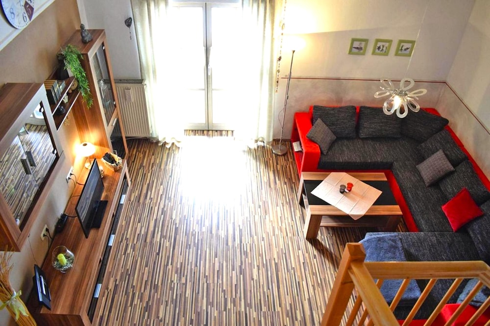 Apartment Near Kurpark Lake