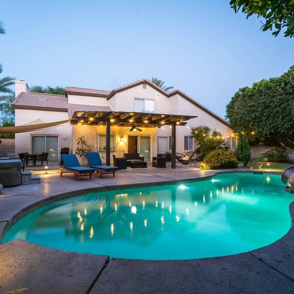Private Oasis Pool