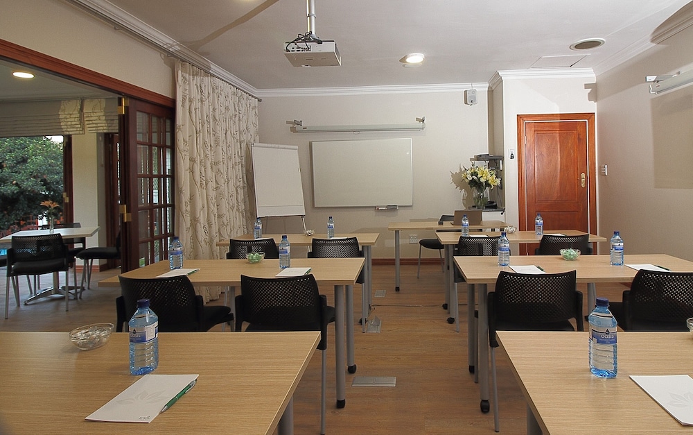 meeting & event spaces