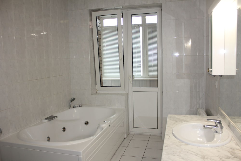 Kiev Accommodation Hotel Service