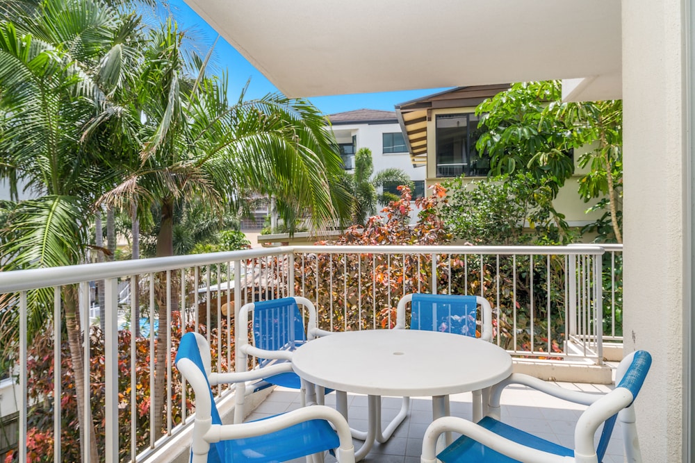 Coolangatta Vacations - Rainbow Bay Resort - Property Image 8