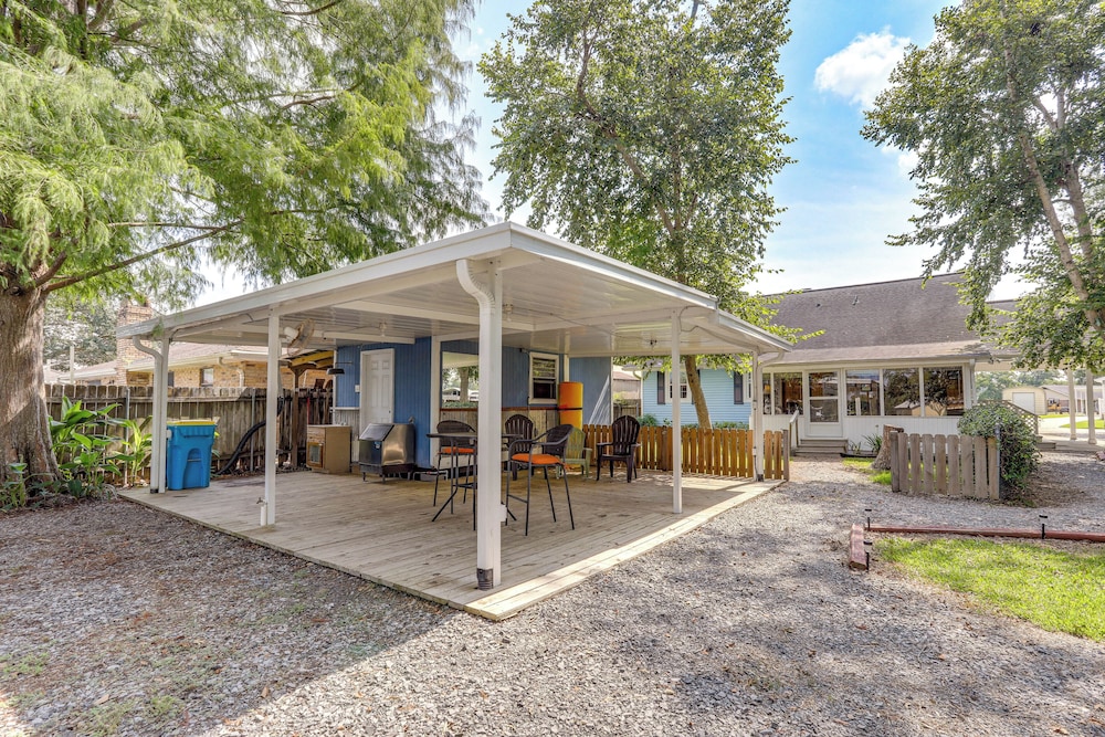 5 Mi to Downtown Morgan City: Waterfront Retreat
