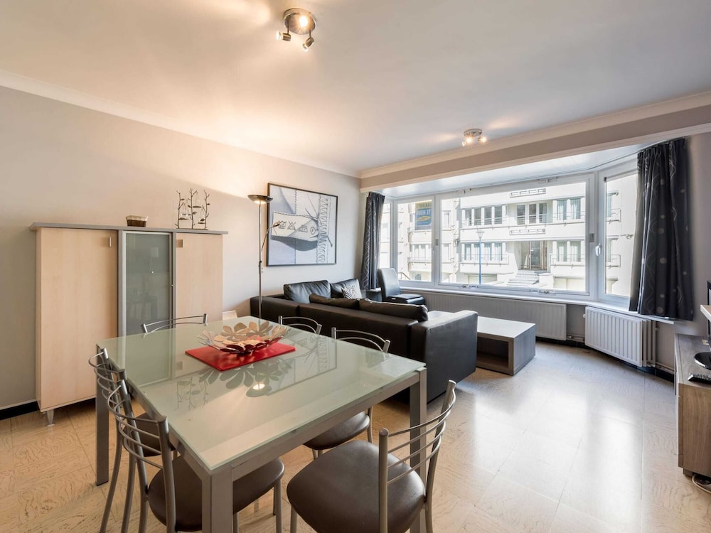 Apartment Near the Sea With Modern Comfort