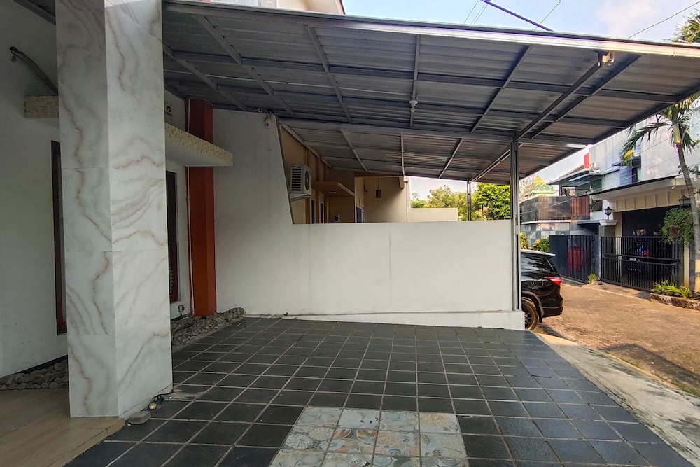 INNCA - Villa Jatidiri Semarang