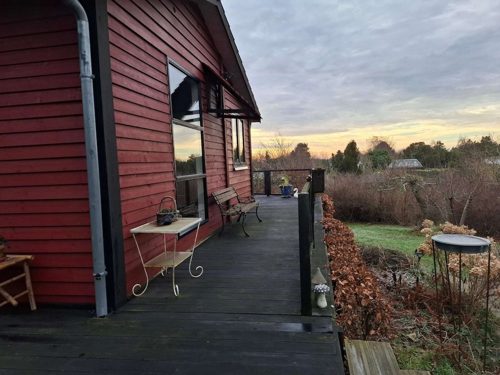 Beautiful Cottage Near the Beach
