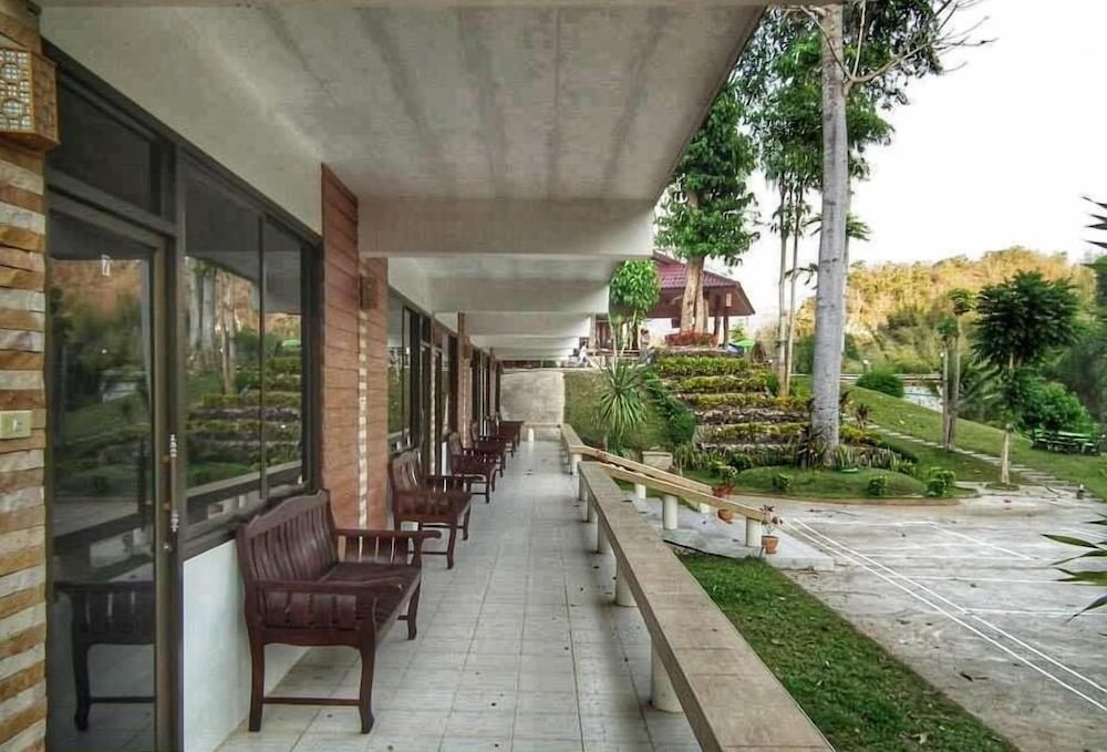 Pechmaneekan Beach Resort