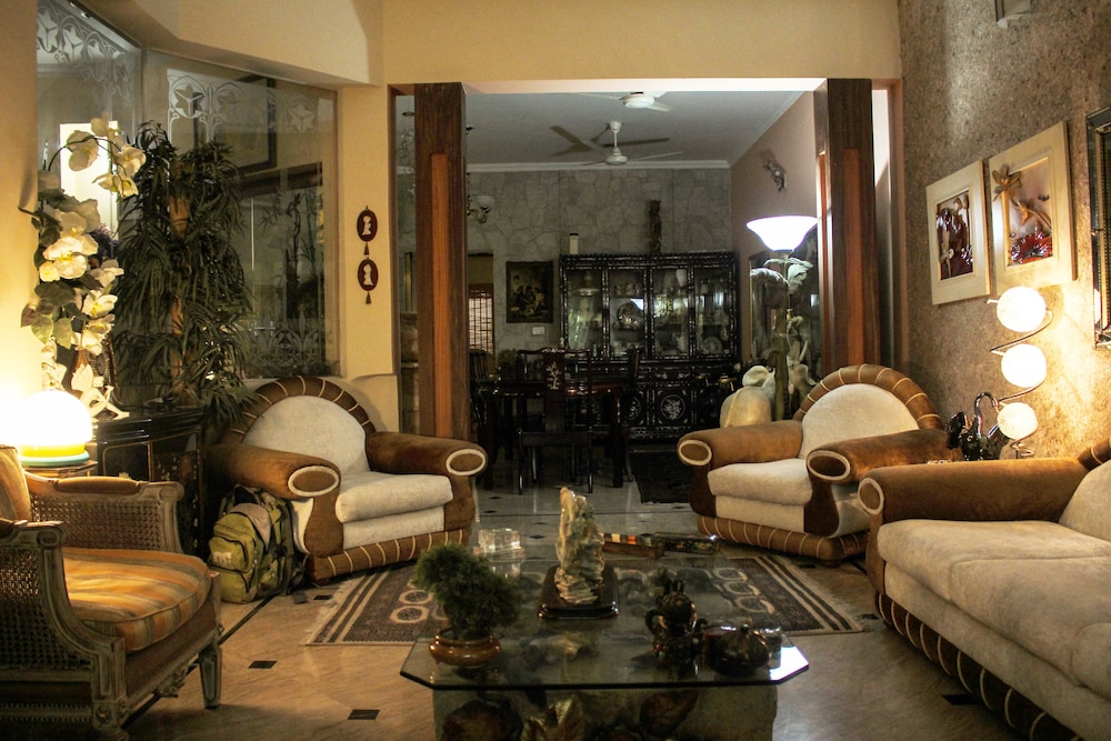 Lahore Guest House